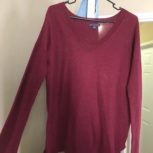 Maroon v-neck sweater